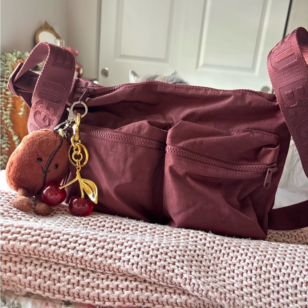 Burgundy baggu cargo crossbody
